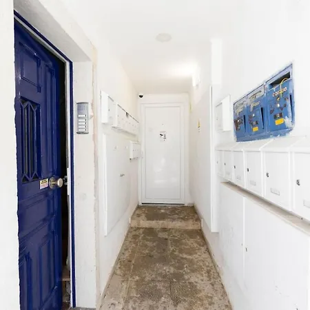 10 With Private Bathroom And Kitchen, Downtown Apartamento Lisboa